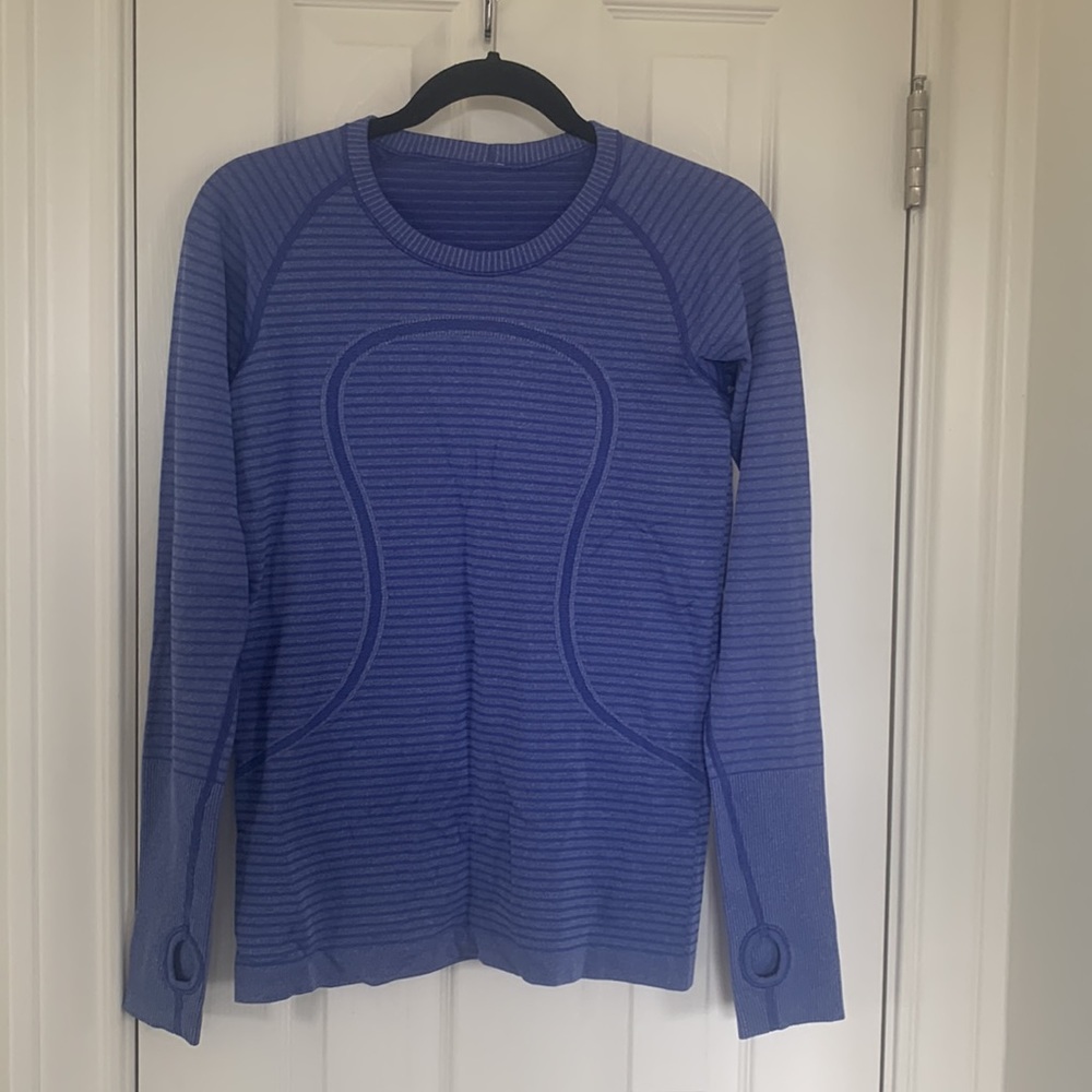 Lulu lemon Athletica long sleeve, size 8